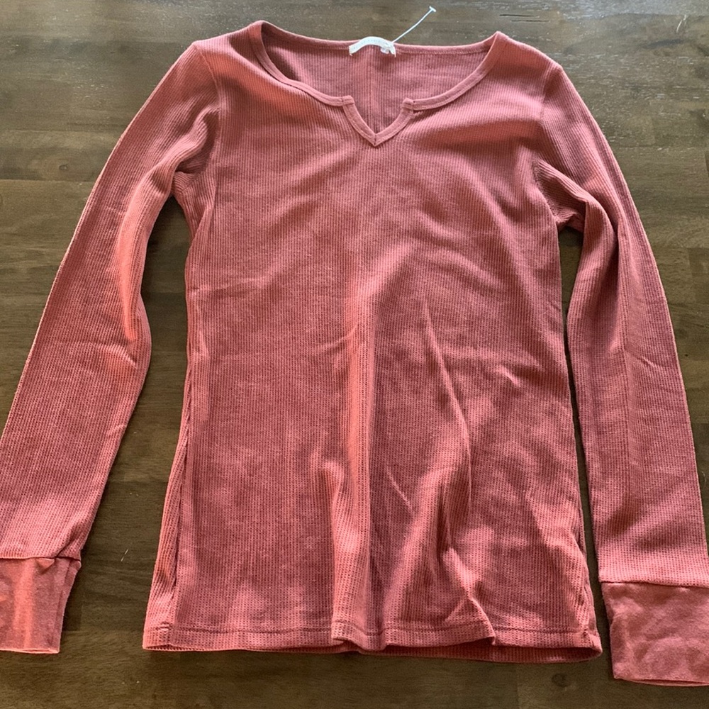 NWOT Active Basic Long Sleeve Tee